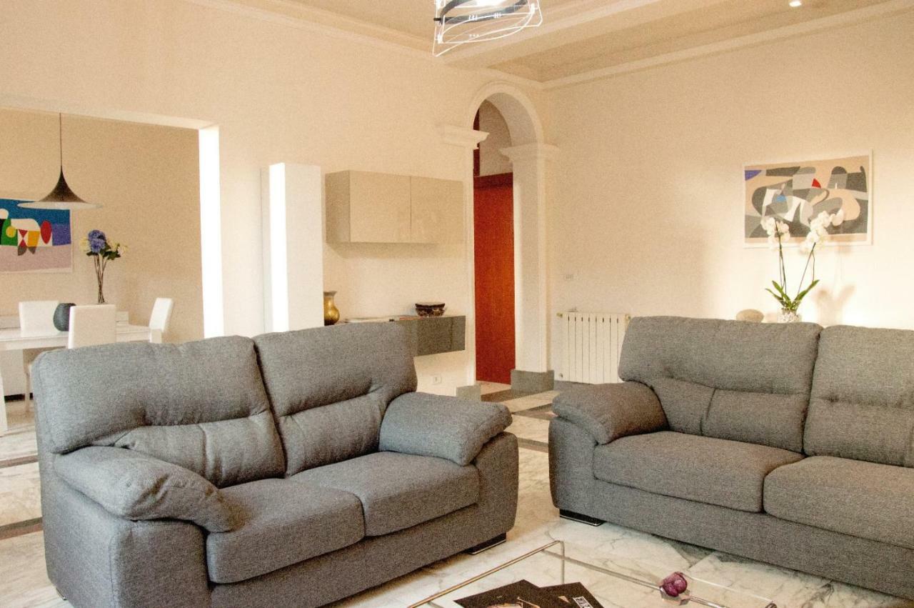 Ferienwohnung Via Roma Reggio Calabria Exterior foto